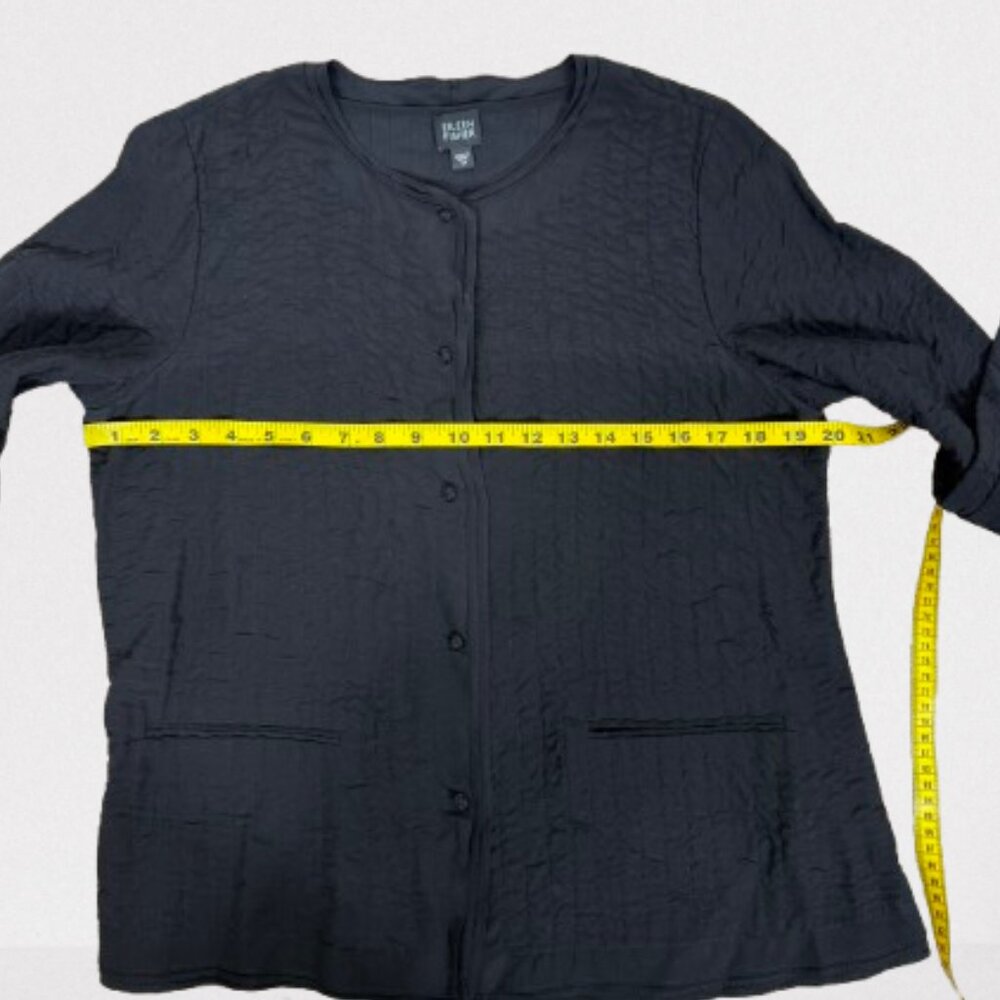 Eileen Fisher Crushed Silk Quilted Short Jacket Size M Black - Picture 4 of 10